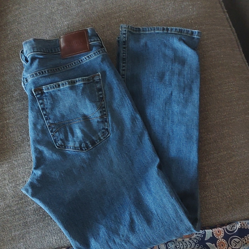 Hollister Jeans 24x32 - Picture 5 of 7